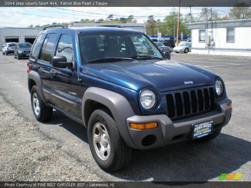 Patriot Blue Pearl / Taupe 2004 Jeep Liberty Sport 4x4