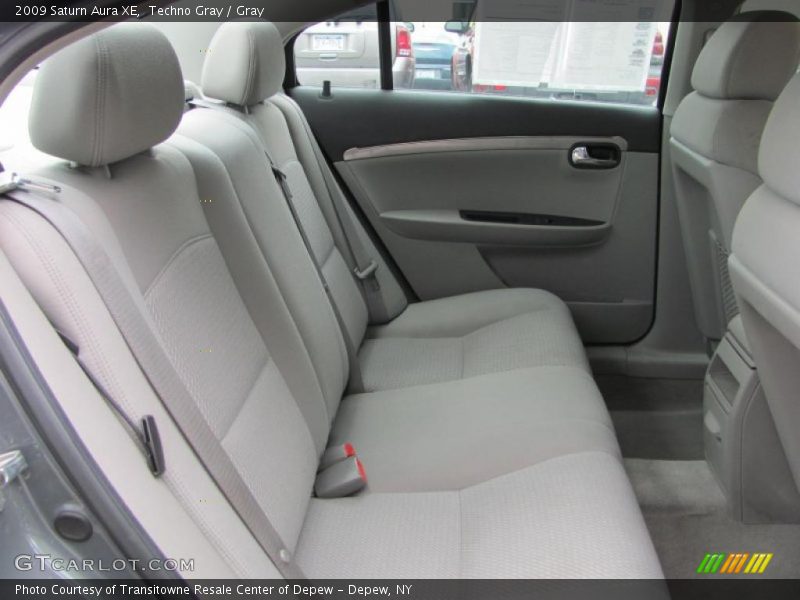 Techno Gray / Gray 2009 Saturn Aura XE