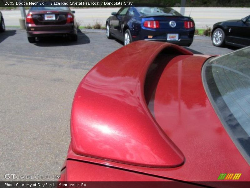 Blaze Red Crystal Pearlcoat / Dark Slate Gray 2005 Dodge Neon SXT