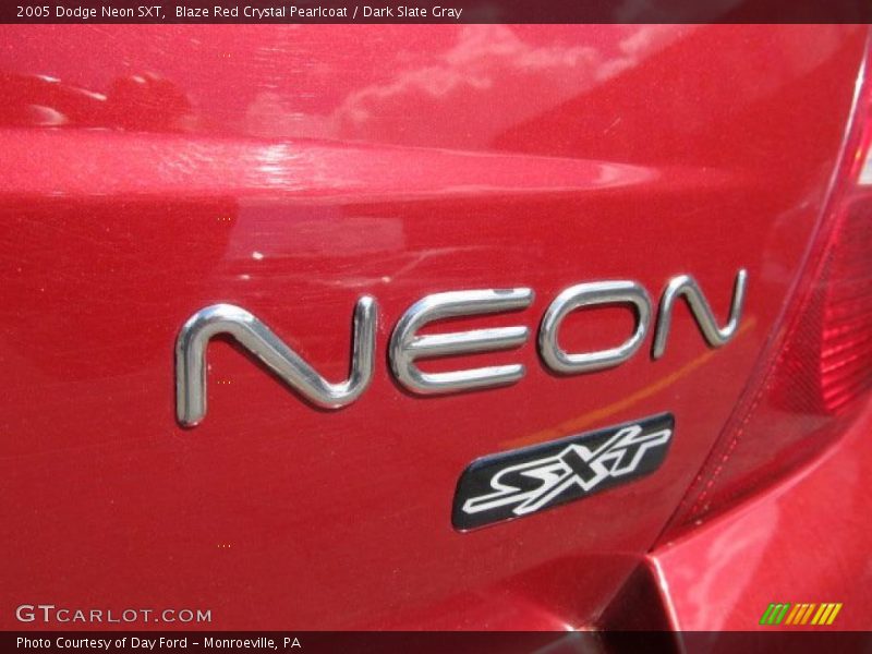 Blaze Red Crystal Pearlcoat / Dark Slate Gray 2005 Dodge Neon SXT