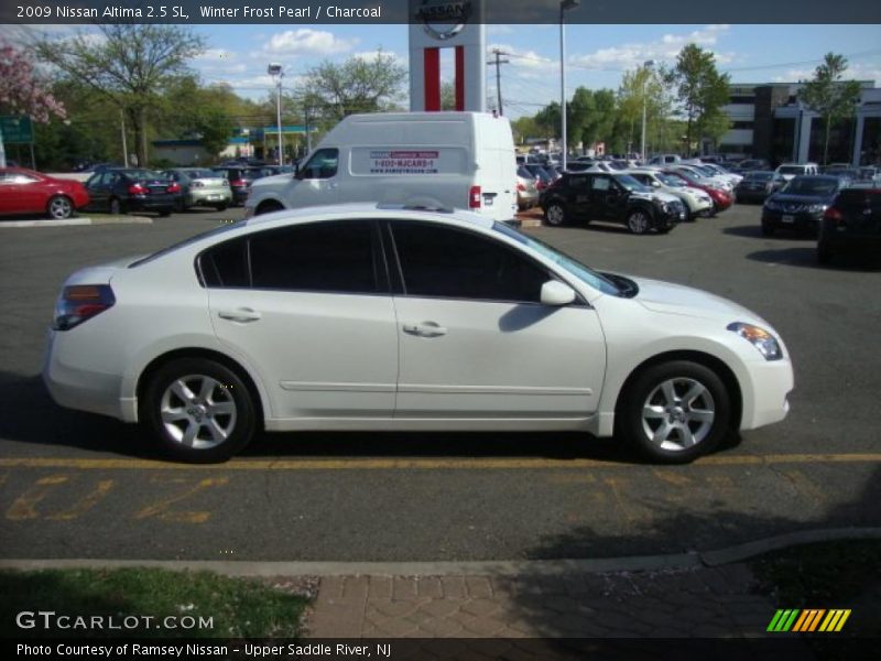 Winter Frost Pearl / Charcoal 2009 Nissan Altima 2.5 SL