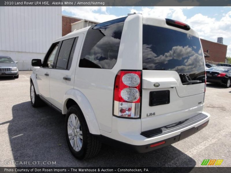 Alaska White / Almond/Nutmeg 2010 Land Rover LR4 HSE