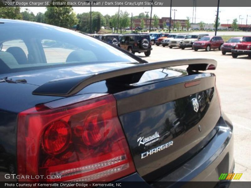 Brilliant Black Crystal Pearl / Dark Slate Gray/Light Slate Gray 2007 Dodge Charger SE