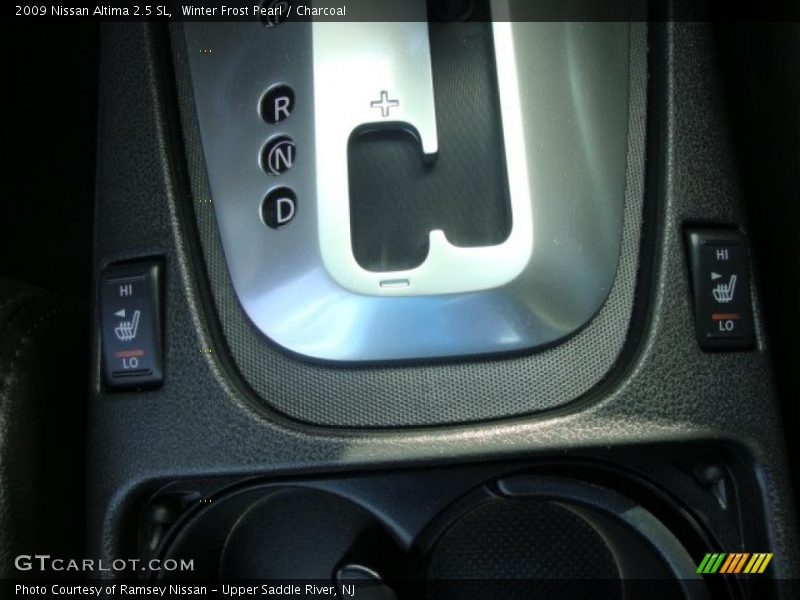 Winter Frost Pearl / Charcoal 2009 Nissan Altima 2.5 SL
