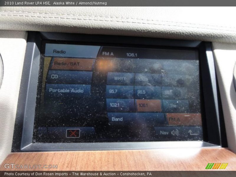 Alaska White / Almond/Nutmeg 2010 Land Rover LR4 HSE
