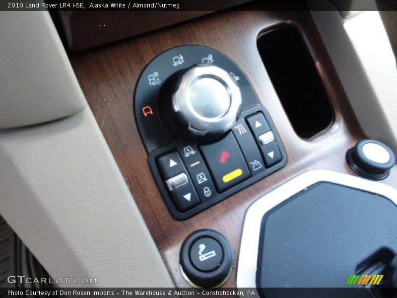 Alaska White / Almond/Nutmeg 2010 Land Rover LR4 HSE