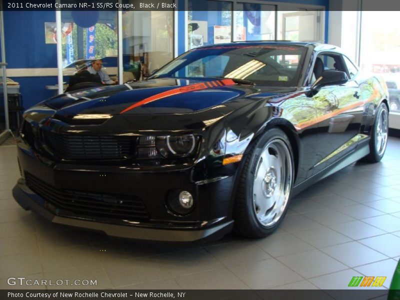Front 3/4 View of 2011 Camaro NR-1 SS/RS Coupe