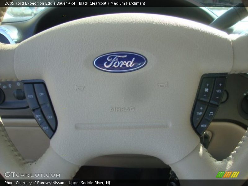 Black Clearcoat / Medium Parchment 2005 Ford Expedition Eddie Bauer 4x4