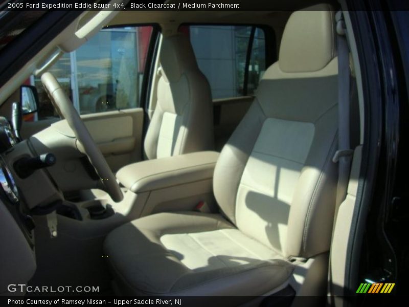 Black Clearcoat / Medium Parchment 2005 Ford Expedition Eddie Bauer 4x4