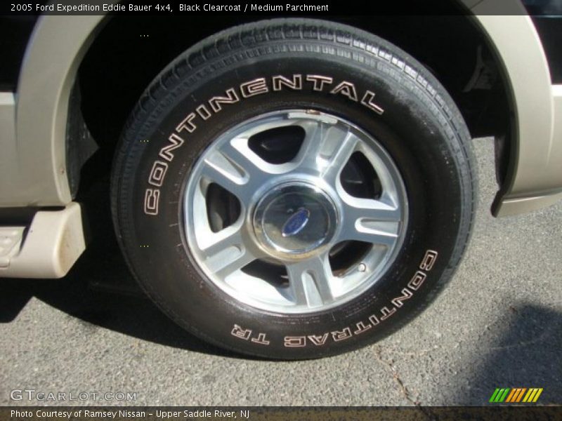 Black Clearcoat / Medium Parchment 2005 Ford Expedition Eddie Bauer 4x4