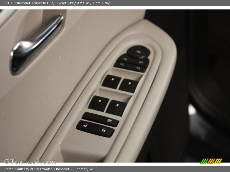 Cyber Gray Metallic / Light Gray 2010 Chevrolet Traverse LTZ
