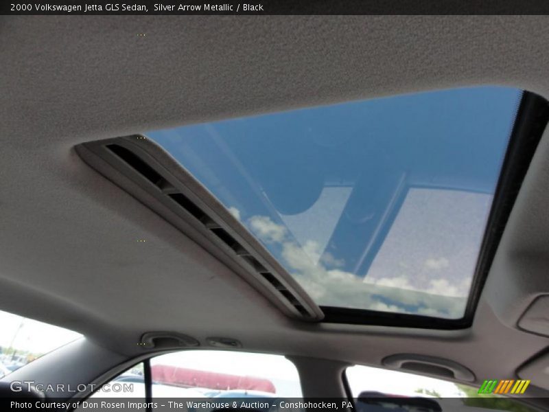 Silver Arrow Metallic / Black 2000 Volkswagen Jetta GLS Sedan