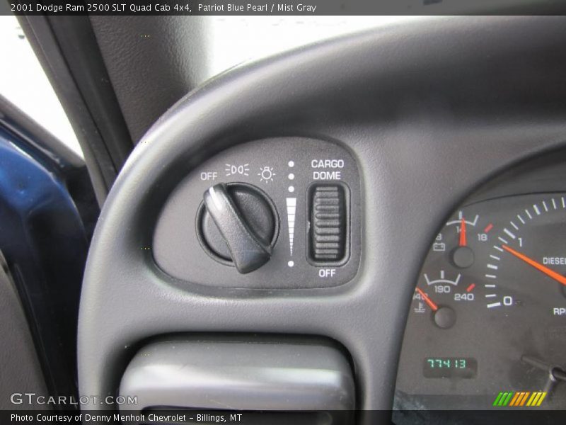 Controls of 2001 Ram 2500 SLT Quad Cab 4x4