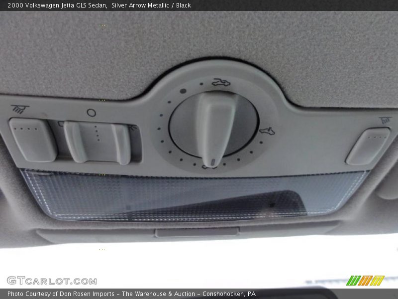 Silver Arrow Metallic / Black 2000 Volkswagen Jetta GLS Sedan