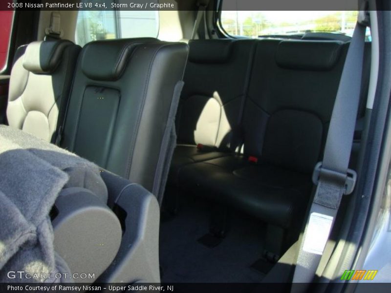 Storm Gray / Graphite 2008 Nissan Pathfinder LE V8 4x4