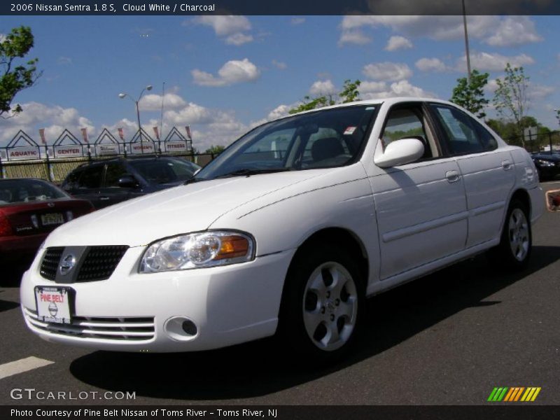 Cloud White / Charcoal 2006 Nissan Sentra 1.8 S