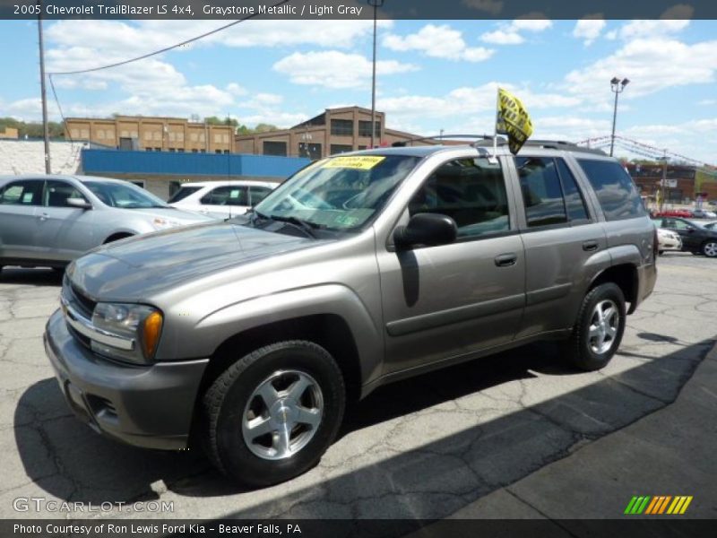 Graystone Metallic / Light Gray 2005 Chevrolet TrailBlazer LS 4x4