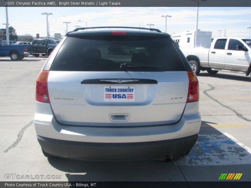 Bright Silver Metallic / Light Taupe 2005 Chrysler Pacifica AWD