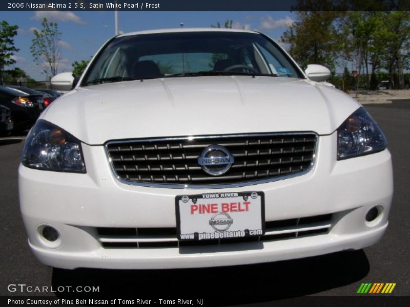 Satin White Pearl / Frost 2006 Nissan Altima 2.5 S