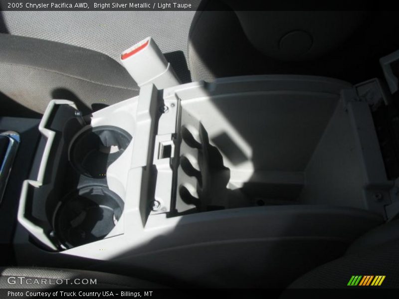 Bright Silver Metallic / Light Taupe 2005 Chrysler Pacifica AWD