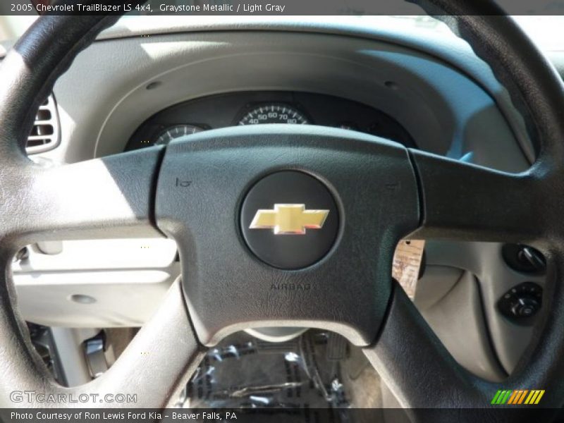 Graystone Metallic / Light Gray 2005 Chevrolet TrailBlazer LS 4x4