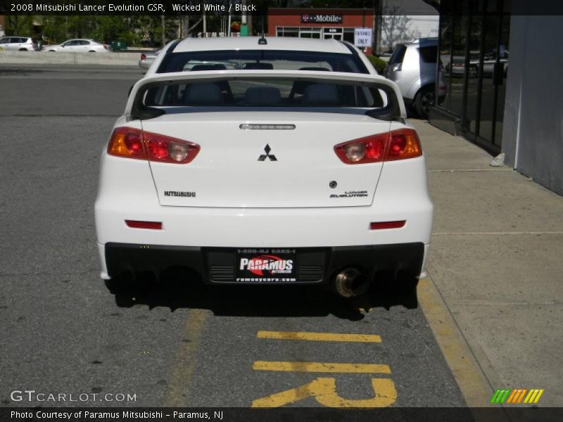 Wicked White / Black 2008 Mitsubishi Lancer Evolution GSR