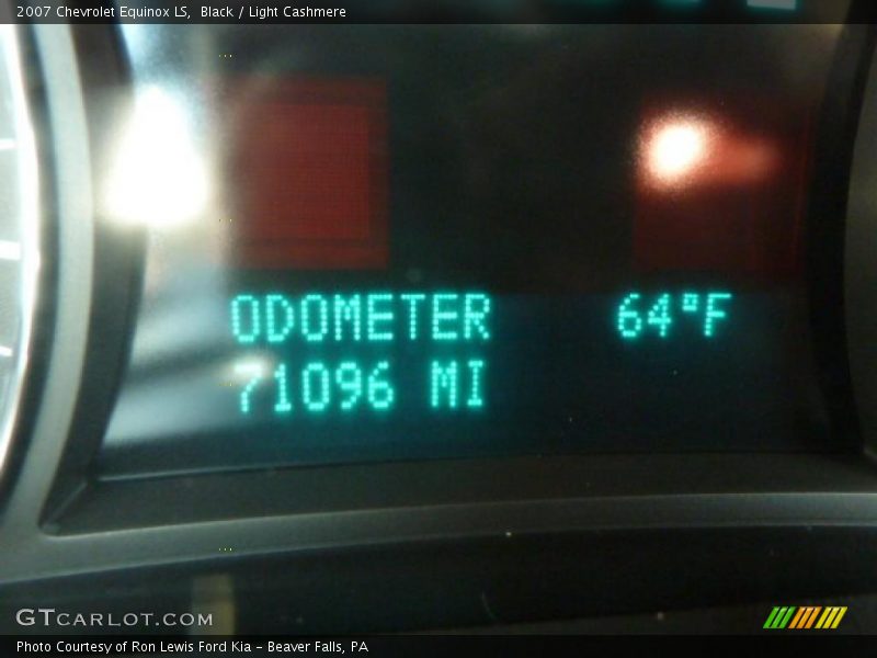 Black / Light Cashmere 2007 Chevrolet Equinox LS