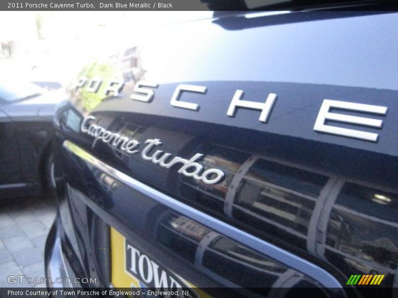 Dark Blue Metallic / Black 2011 Porsche Cayenne Turbo