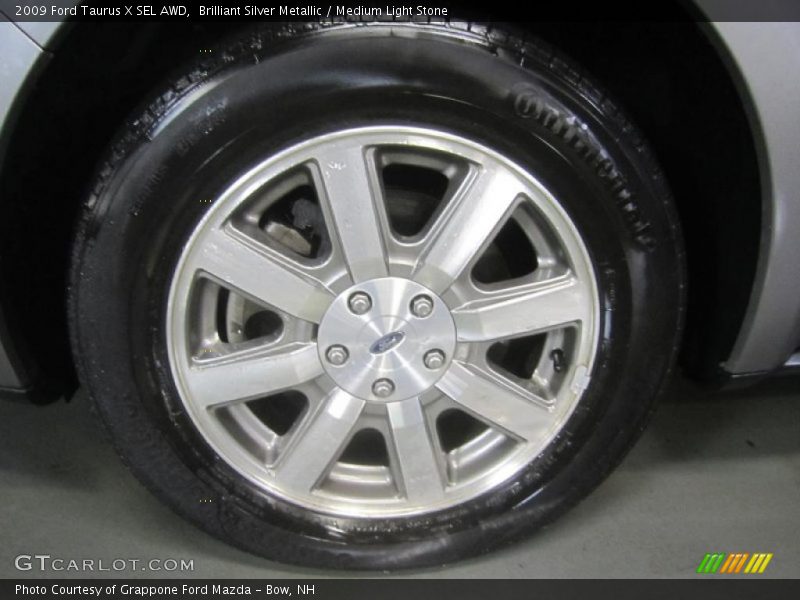 Brilliant Silver Metallic / Medium Light Stone 2009 Ford Taurus X SEL AWD