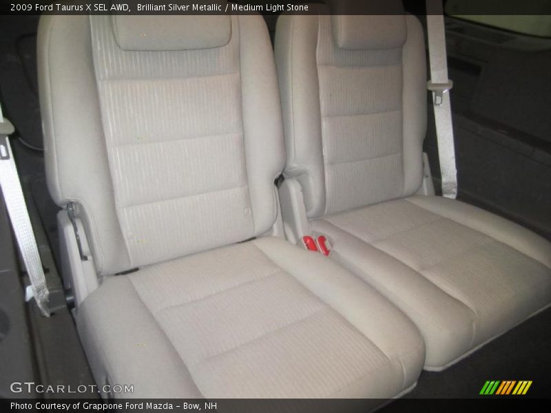 Brilliant Silver Metallic / Medium Light Stone 2009 Ford Taurus X SEL AWD