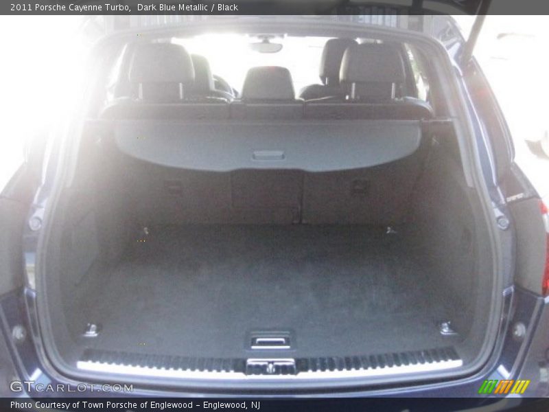 Dark Blue Metallic / Black 2011 Porsche Cayenne Turbo