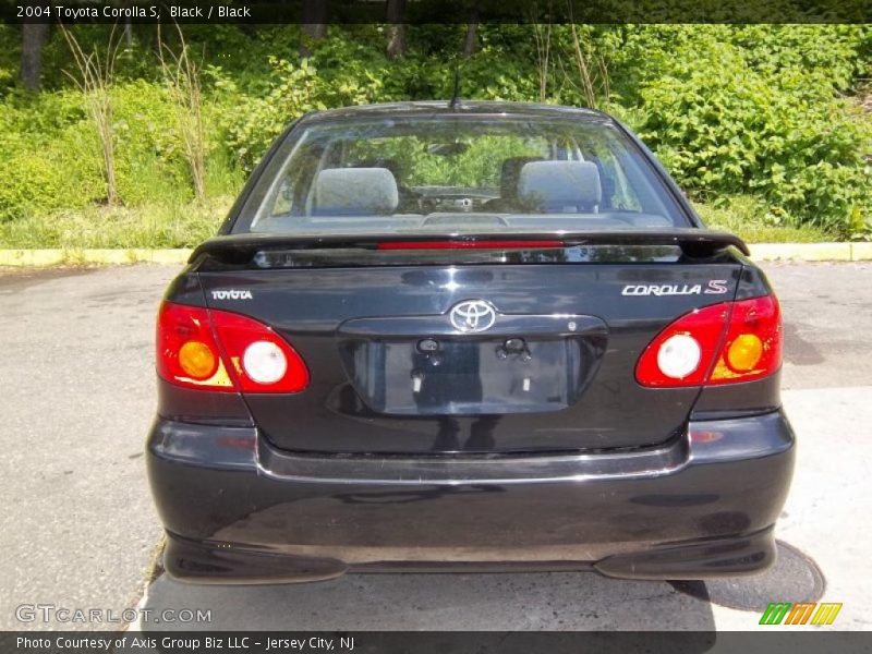 Black / Black 2004 Toyota Corolla S