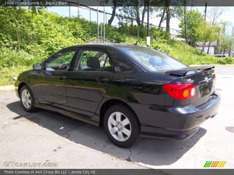 Black / Black 2004 Toyota Corolla S