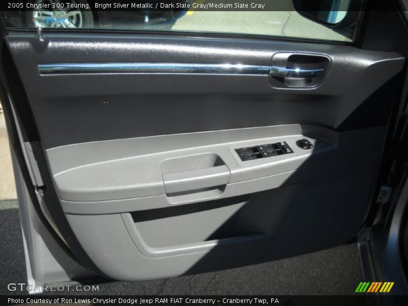 Bright Silver Metallic / Dark Slate Gray/Medium Slate Gray 2005 Chrysler 300 Touring