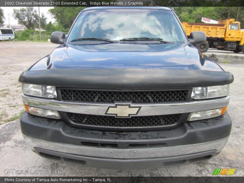 Indigo Blue Metallic / Graphite 2002 Chevrolet Silverado 2500 Extended Cab