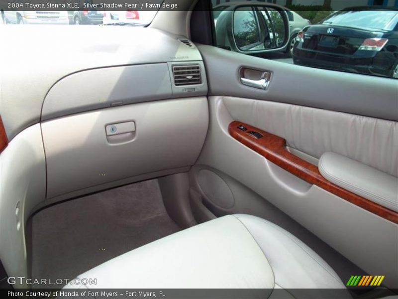 Silver Shadow Pearl / Fawn Beige 2004 Toyota Sienna XLE