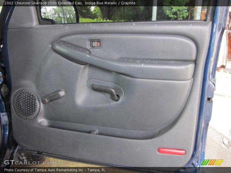 Indigo Blue Metallic / Graphite 2002 Chevrolet Silverado 2500 Extended Cab