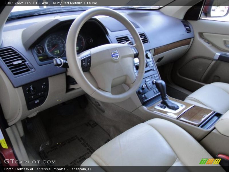  2007 XC90 3.2 AWD Taupe Interior