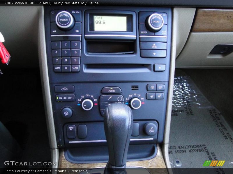 Controls of 2007 XC90 3.2 AWD