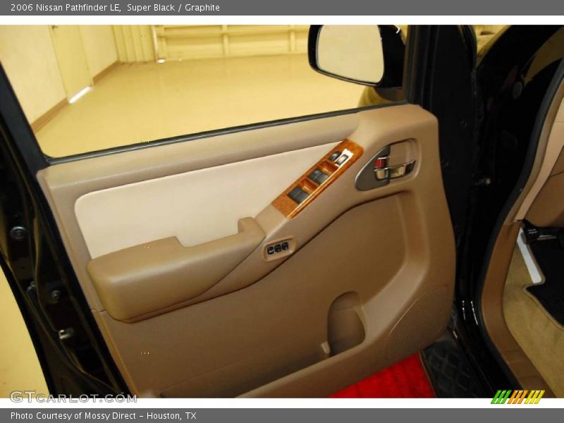 Super Black / Graphite 2006 Nissan Pathfinder LE