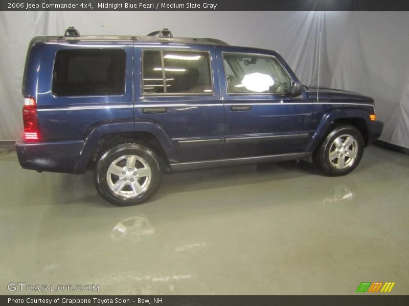 Midnight Blue Pearl / Medium Slate Gray 2006 Jeep Commander 4x4