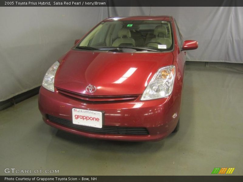 Salsa Red Pearl / Ivory/Brown 2005 Toyota Prius Hybrid