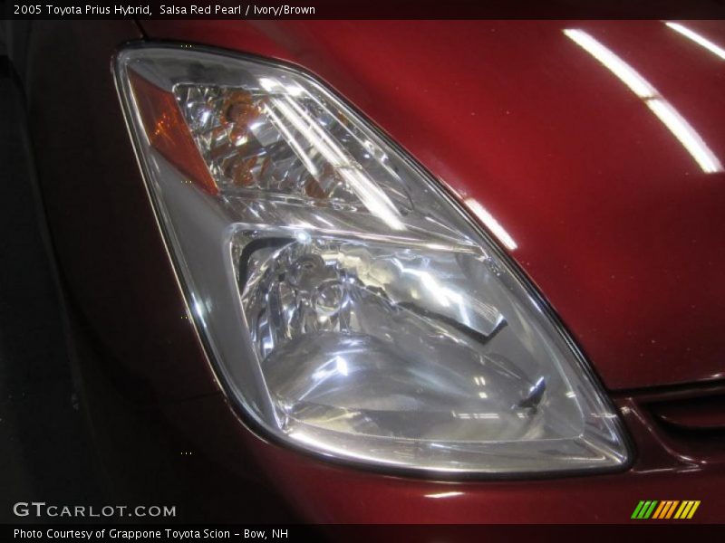 Salsa Red Pearl / Ivory/Brown 2005 Toyota Prius Hybrid