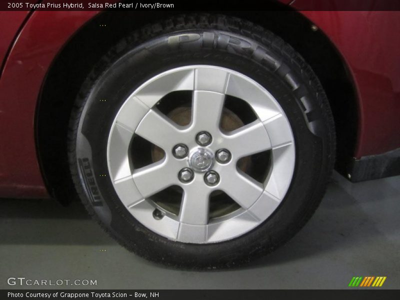 Salsa Red Pearl / Ivory/Brown 2005 Toyota Prius Hybrid