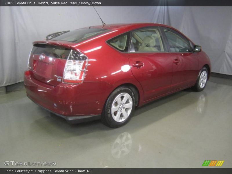 Salsa Red Pearl / Ivory/Brown 2005 Toyota Prius Hybrid