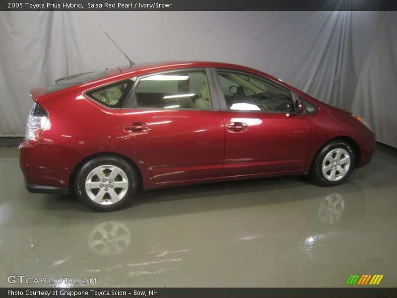 Salsa Red Pearl / Ivory/Brown 2005 Toyota Prius Hybrid