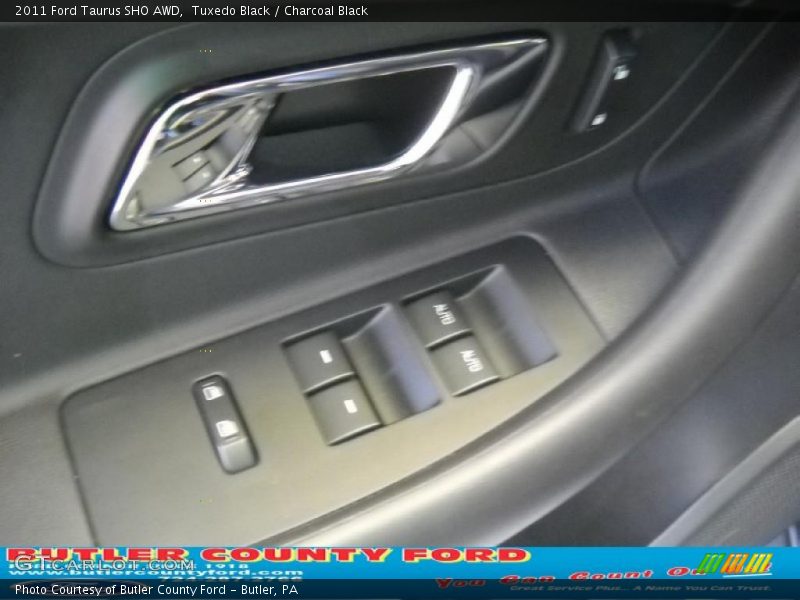 Tuxedo Black / Charcoal Black 2011 Ford Taurus SHO AWD