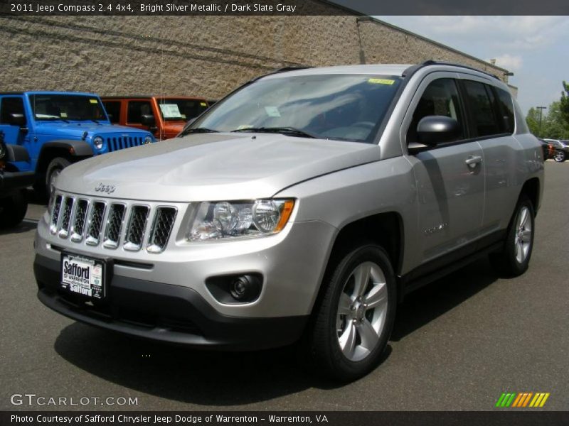 Bright Silver Metallic / Dark Slate Gray 2011 Jeep Compass 2.4 4x4
