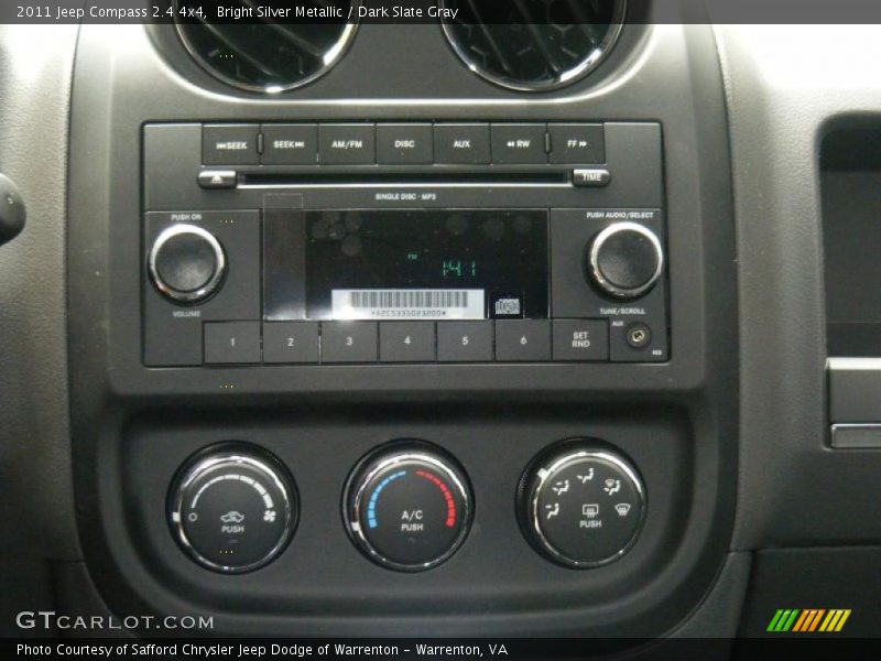 Bright Silver Metallic / Dark Slate Gray 2011 Jeep Compass 2.4 4x4