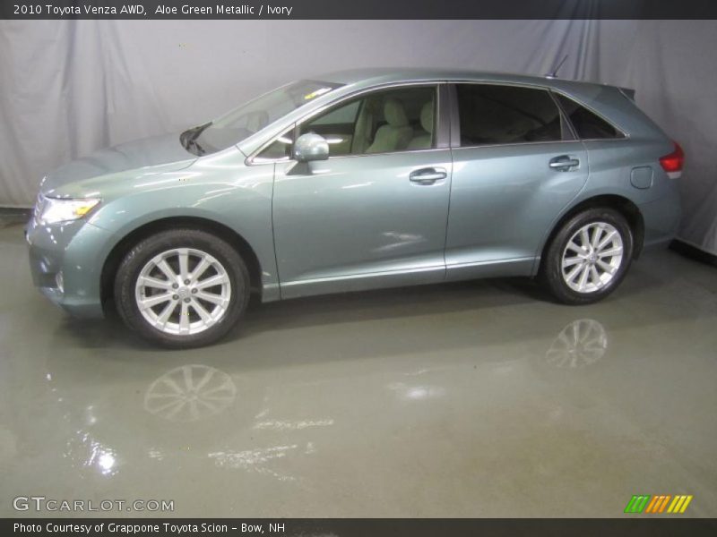 Aloe Green Metallic / Ivory 2010 Toyota Venza AWD